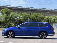 Volkswagen Passat Variant 2021 2.0T Executive - фото 7