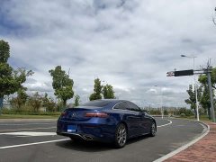 Mercedes-Benz E E 260 - фото 9