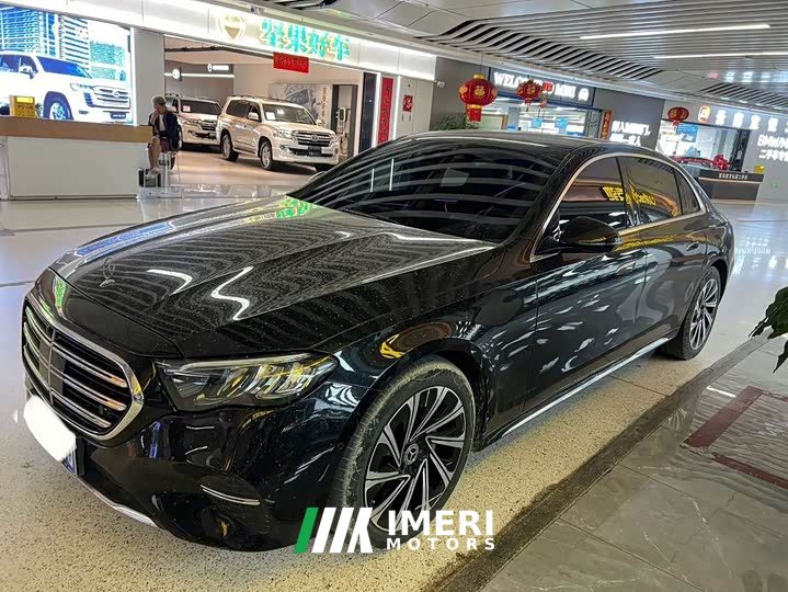 Mercedes-Benz E 300 L Luxury Version - автомобиль из Китая