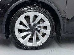 Tesla Model Y Long Range Edition - фото 17