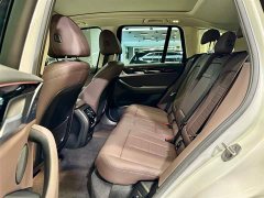 BMW X3 facelift xDrive25i M sports package - фото 20