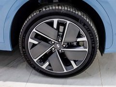 Li Auto Ideal L7 Ultra smart refresh version - фото 9