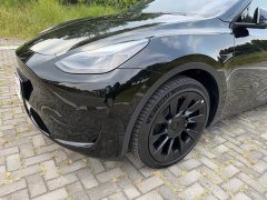 Tesla Model Y Edition - фото 3