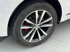 Jaguar F-PACE 2024 P250 R-Dynamic SE - фото 8