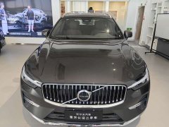 Volvo XC60 B5 AWDLuxury Edition - фото 2