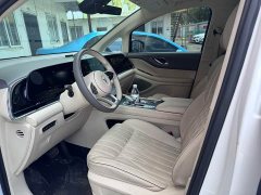 Voyah PHEV Ultra Long RangeFlagship Edition - фото 4