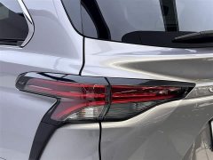 Lynk & Co Grevia 2023 2.5L Hybrid Premium PLUS Edition - фото 10