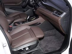 BMW X1 xDrive25Li Luxury Line - фото 14