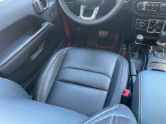 Mercedes-Benz Wrangler 2.0T Sahara four-door version - фото 11