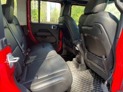 Mercedes-Benz Wrangler 2.0T Sahara four-door version - фото 12