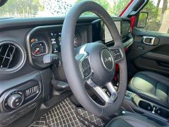 Mercedes-Benz Wrangler 2.0T Sahara four-door version - фото 14