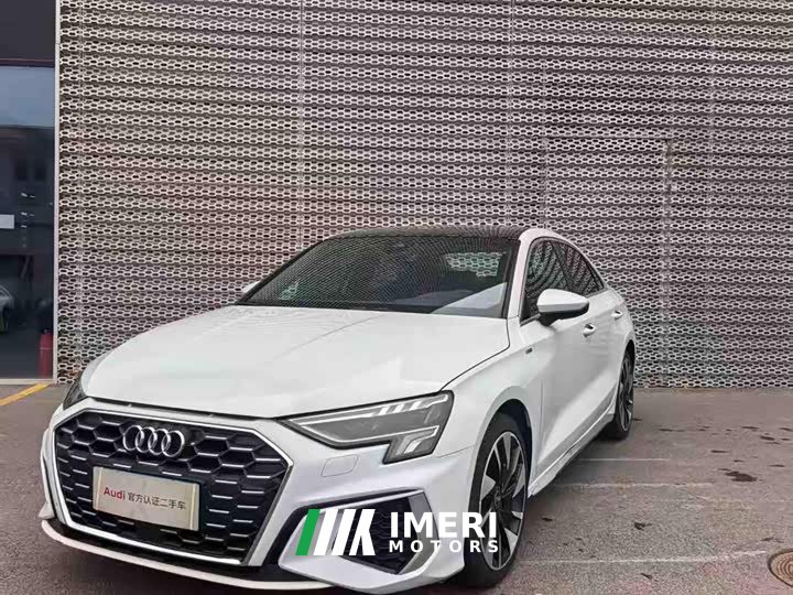 Audi A3 A3L Limousine 35 TFSI Fashionable and Sporty - автомобиль из Китая