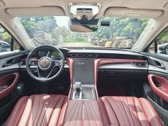Hongqi H5 2.0T Edition - фото 12