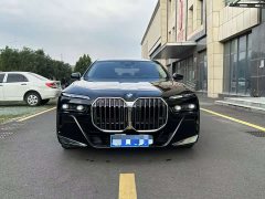 BMW 7 740Li Version M - фото 2