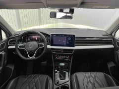 Volkswagen Tiguan L 2023 280TSI automatic two-wheel drive Chaochuang limited edition - фото 16