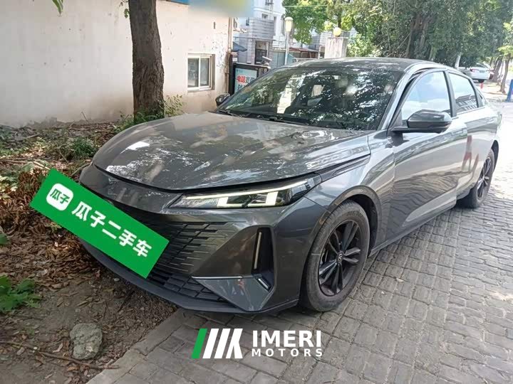 NE 1.5T GDI DCTDeluxe Version - автомобиль из Китая