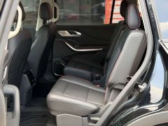 Hongqi HS7 PHEV 2.0T PHEV 2WD Edition 6 - фото 11