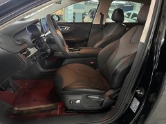 Hongqi E-QM5 560km PLUS - фото 10