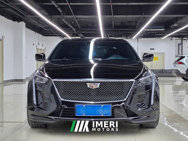 Cadillac CT6 28T Version - автомобиль из Китая