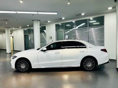 Mercedes-Benz C-Class facelift three C 260 L sports version - фото 8