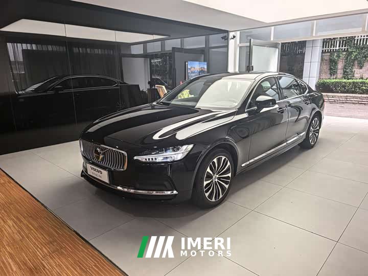 Volvo S90 B5 Luxury Edition - автомобиль из Китая