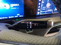 Buick GL8 Deluxe Edition - фото 14