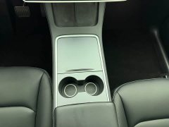 Tesla Model Y Edition - фото 16