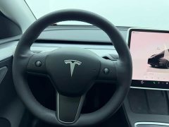 Tesla Model Y Edition - фото 17