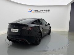 Tesla Model Y Edition - фото 4