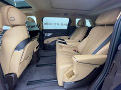 Denza D9 DM-i smart driving version 1020 four-wheel drive flagship - фото 6