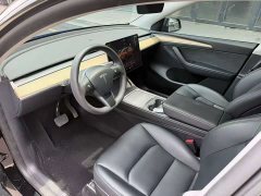 Tesla Model Y Long Range Edition - фото 9