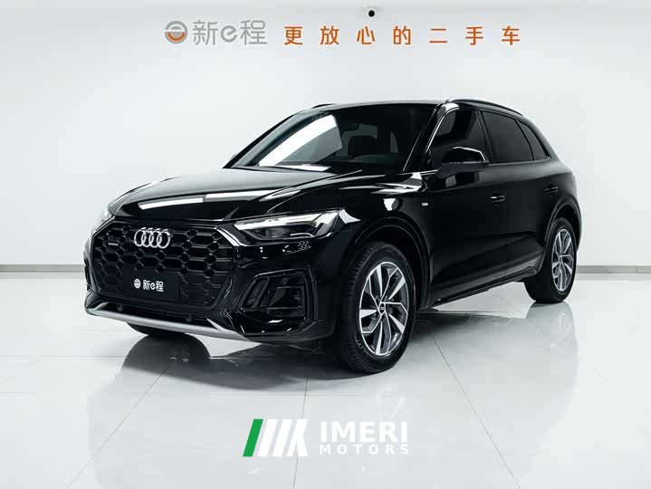 Audi Q5L 40 TFSI Luxury Version - автомобиль из Китая