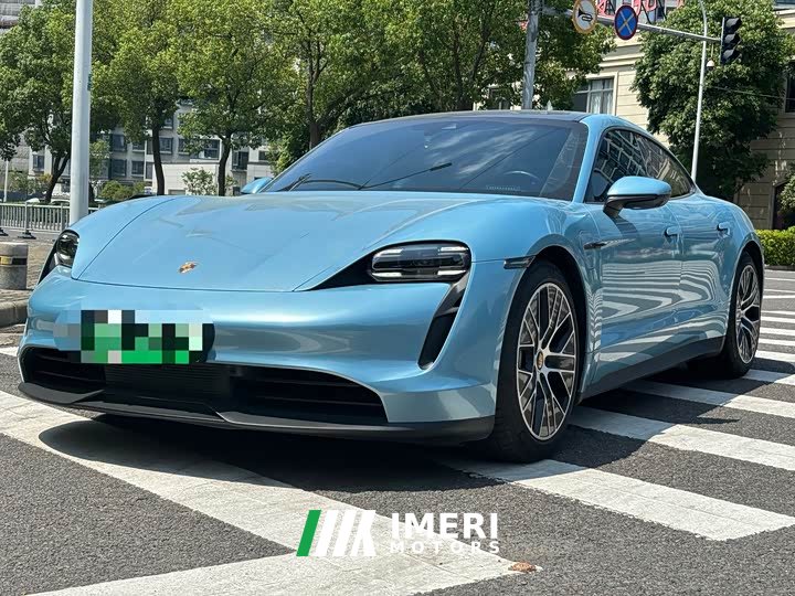 Porsche Taycan - автомобиль из Китая