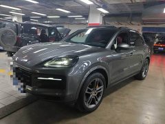 Porsche Cayenne 3.0T - фото 1