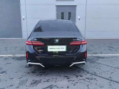 BMW i5 eDrive 35L M - фото 5
