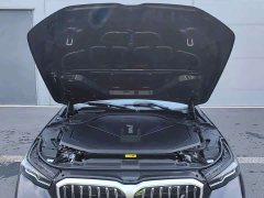 BMW i5 eDrive 35L M - фото 6
