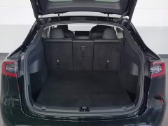 Tesla Model Y Edition - фото 16