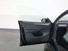 Tesla Model Y Edition - фото 8
