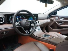 Mercedes-Benz E 300 L Luxury Version - фото 10