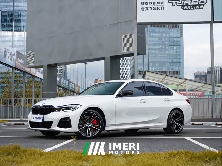 BMW 3 330i M - автомобиль из Китая