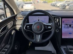 Hongqi HS7 PHEV 2.0T PHEV four-wheel drive flag collar version 6 seats - фото 17