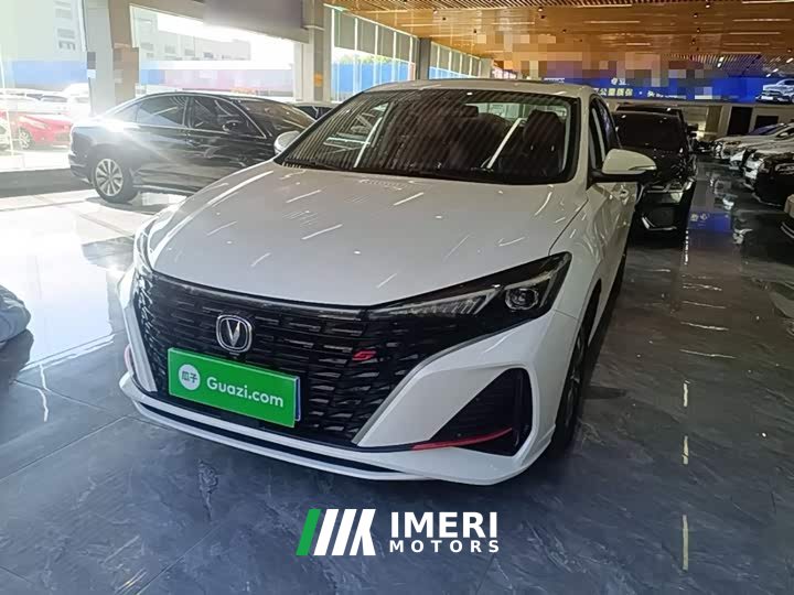 Changan PLUS NE 1.4T GDI DCTPremium Edition - автомобиль из Китая