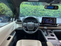 Toyota SIENNA XSE 25th Anniversary Edition - фото 13