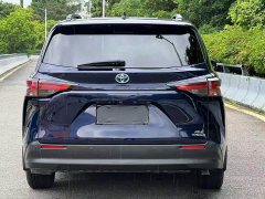 Toyota SIENNA XSE 25th Anniversary Edition - фото 16