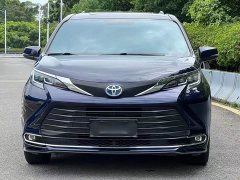 Toyota SIENNA XSE 25th Anniversary Edition - фото 2