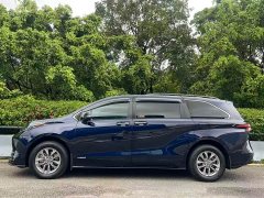 Toyota SIENNA XSE 25th Anniversary Edition - фото 3