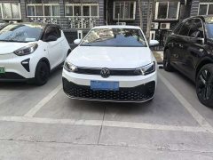 Volkswagen 1.5L Edition - фото 1