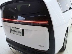 Li Auto MEGA Home Edition - фото 8