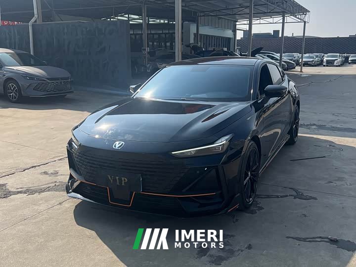 Changan UNI-V 1.5T Edition - автомобиль из Китая