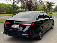 BMW 5 530Li Version M - фото 10
